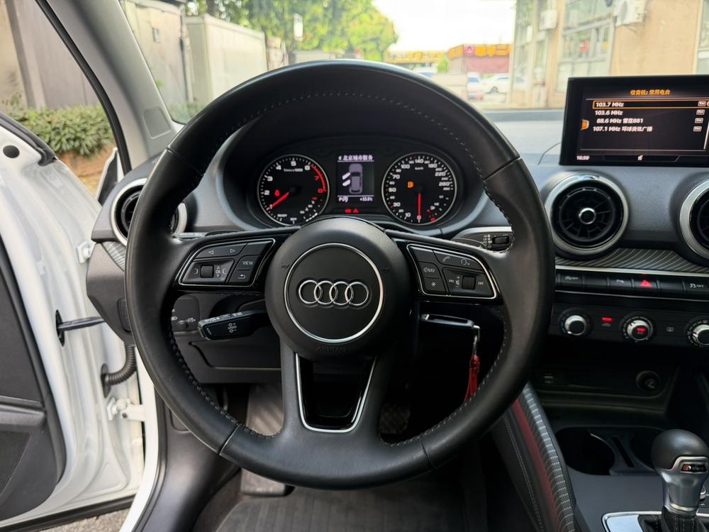 Audi Q2L 2022 35 TFSI Entry Elegant – фото 13