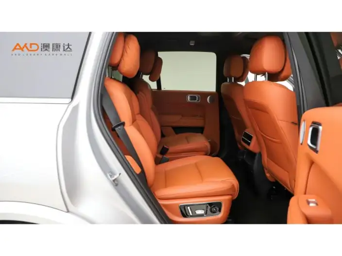 Li Auto L8 2023 Model Max Edition – фото 8