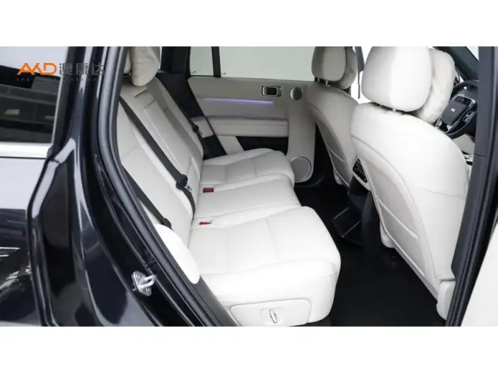 Li Auto L6 2024 Model Pro Edition – фото 8