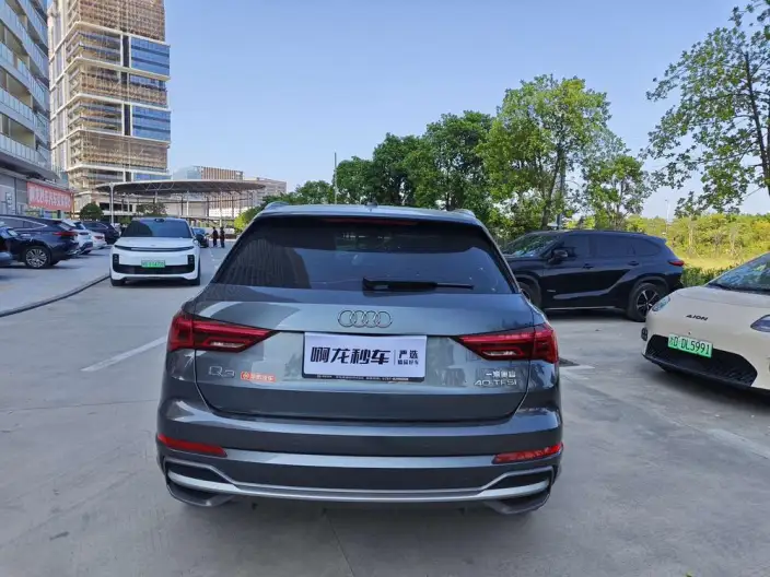 AUDI Q3 2023 Model Facelift 40 TFSI Fashion Dynamic Model – фото 4