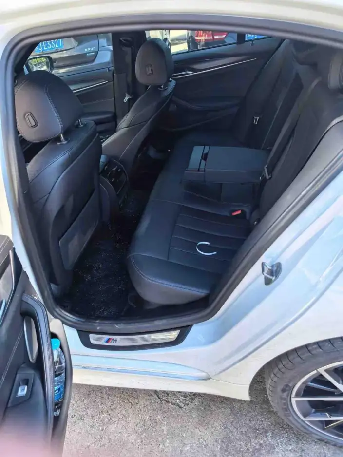 BMW 5 Series Imported 2022 Model 530i M Sports Set – фото 6