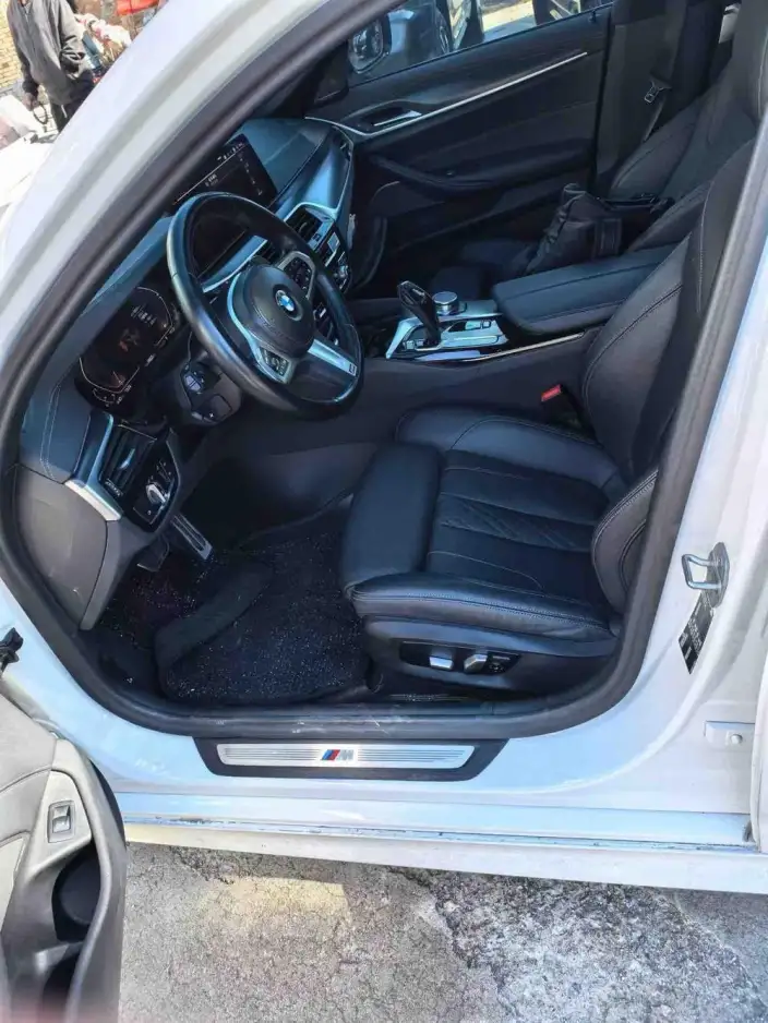 BMW 5 Series Imported 2022 Model 530i M Sports Set – фото 8