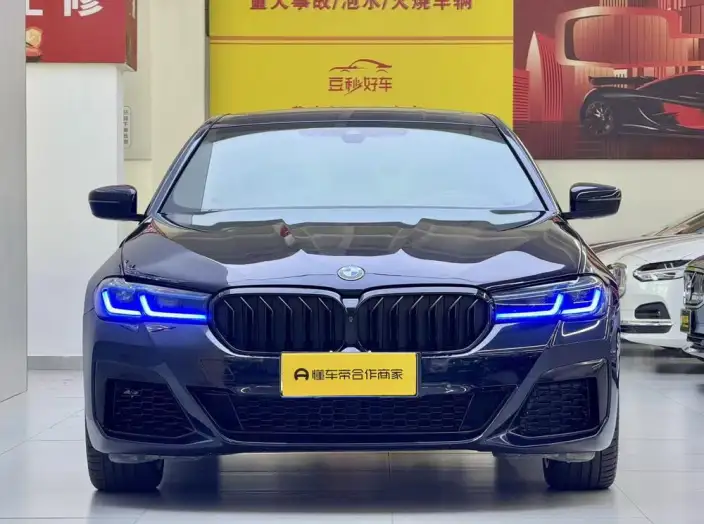 BMW 5 Series Imported 2022 Model 540i Fashion edition M Sports Set – фото 2