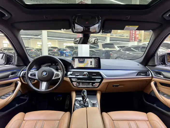 BMW 5 Series Imported 2022 Model 540i Fashion edition M Sports Set – фото 7