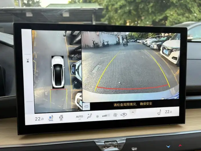 Lexus ES 2026 Model 300h – фото 10