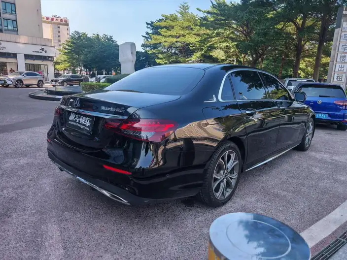 Mercedes-Benz E-Class 2023 Model E 300 L Fashion Model Sports sedan – фото 5