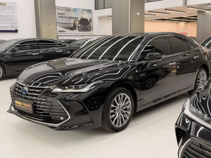 Toyota Avalon 2022 Model Hybrid 2.5L XLE Premium Edition – фото 1