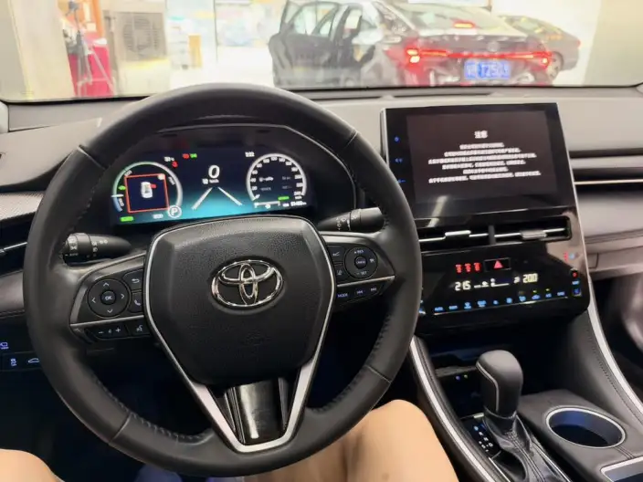 Toyota Avalon 2022 Model Hybrid 2.5L XLE Premium Edition – фото 7