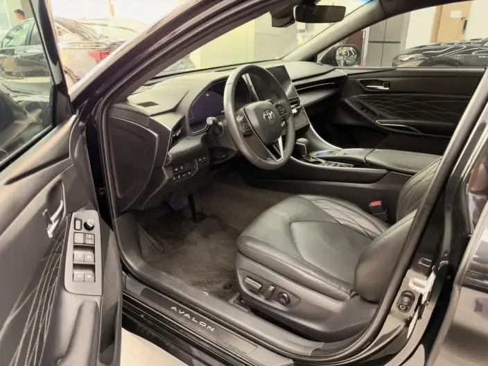Toyota Avalon 2022 Model Hybrid 2.5L XLE Premium Edition – фото 8