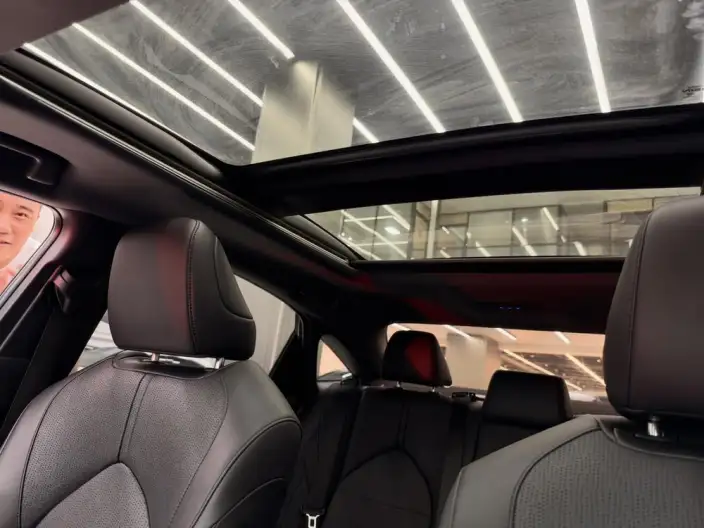 Toyota Avalon 2022 Model Hybrid 2.5L XLE Premium Edition – фото 10