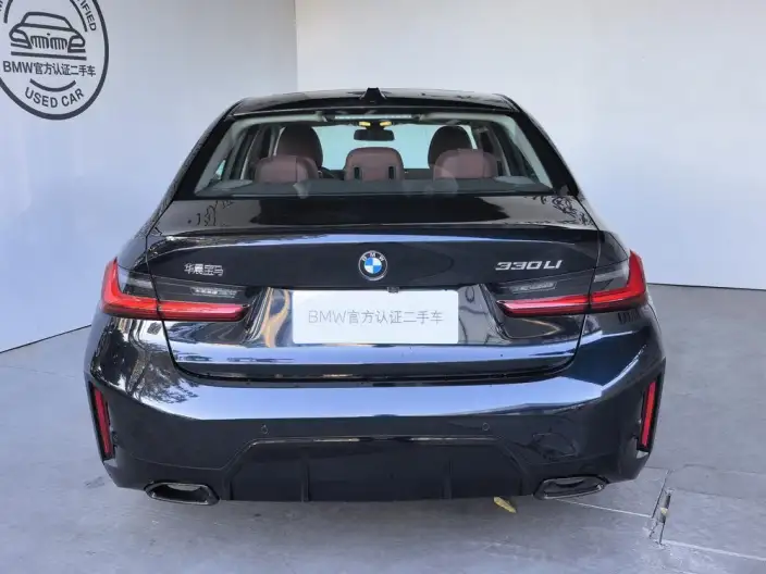 BMW 3 Series 2025 Model 330Li M Sports Night Set – фото 4