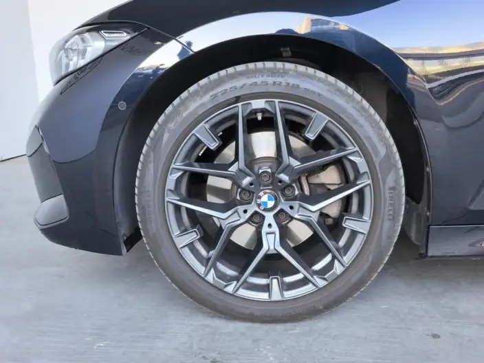 BMW 3 Series 2025 Model 330Li M Sports Night Set – фото 6
