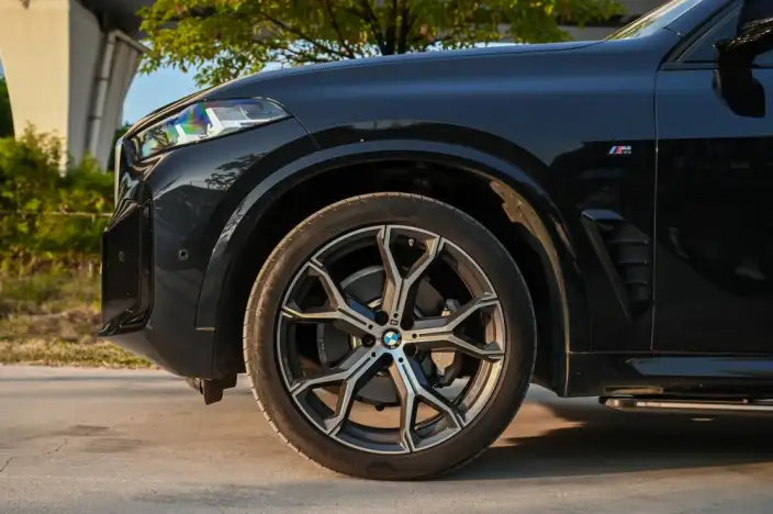 BMW X5 2023 Model xDrive30Li Exclusive Model M Sports Night Set – фото 7