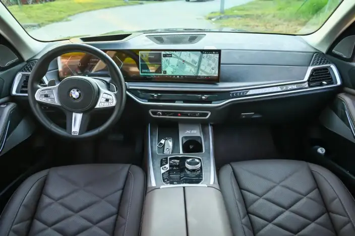BMW X5 2023 Model xDrive30Li Exclusive Model M Sports Night Set – фото 8