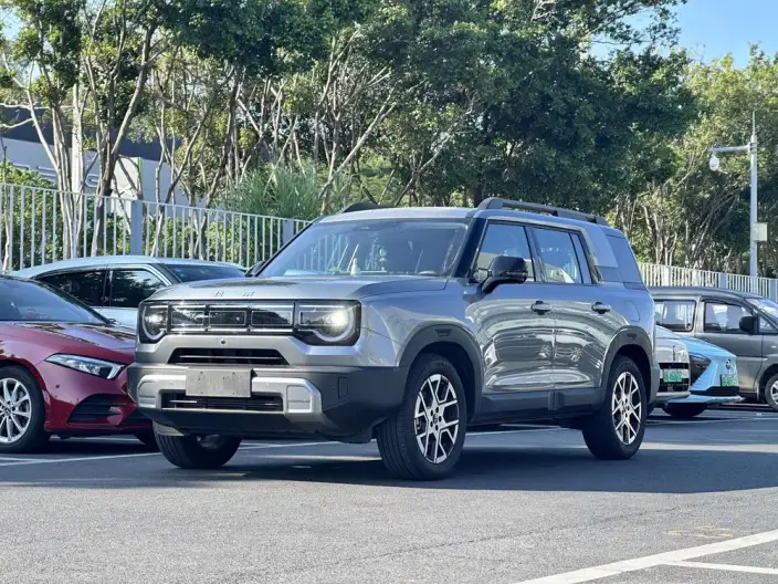 BAIC BJ30 2026 Model Traveler 1.5T DCT Advanced version – фото 1