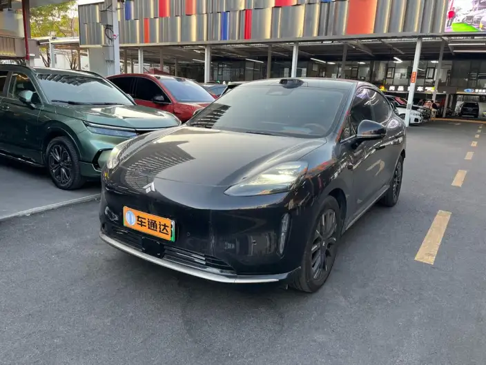 Hyper HT 2025 Model 825 Max Edition – фото 1