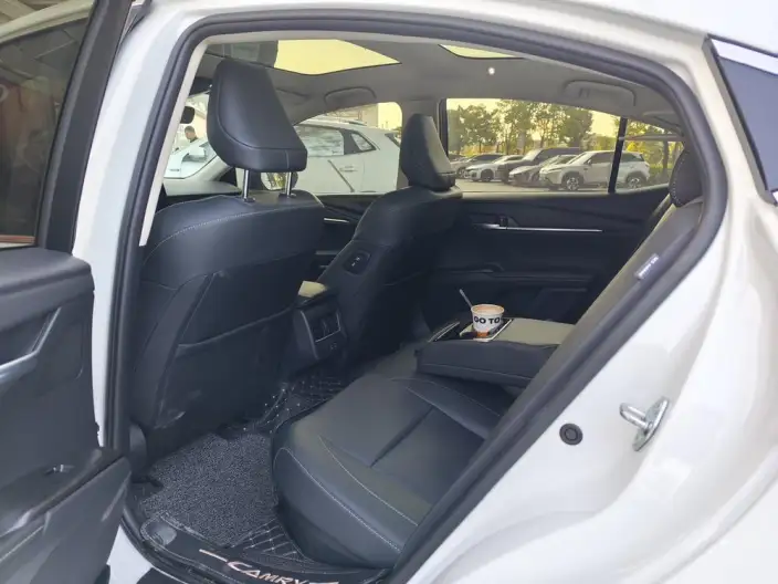 Toyota Camry 2024 Model Hybrid 2.5HG Premium Edition – фото 9