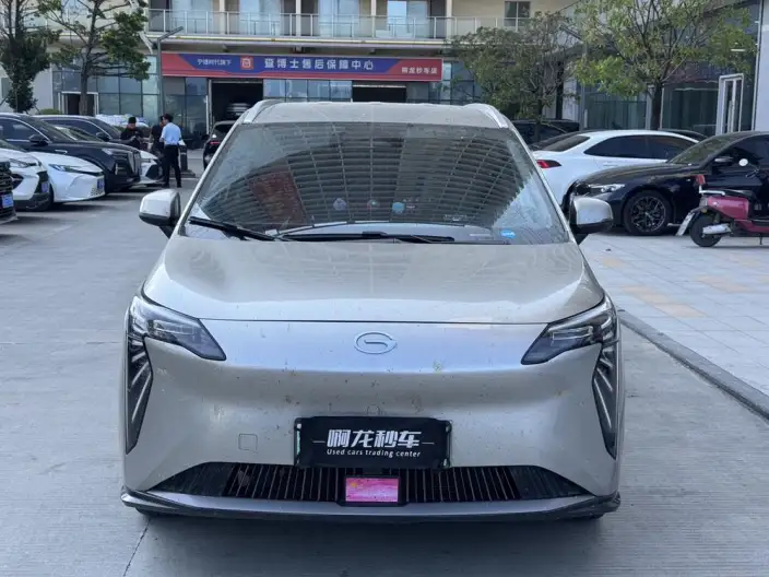 AION Y 2025 Model Plus 610 Smart Edition