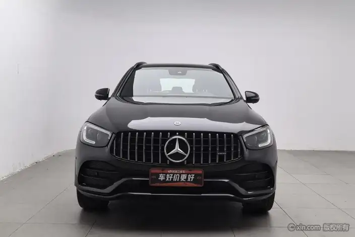 Mercedes-Benz GLC AMG 2022 Model AMG GLC 43 4MATIC – фото 2