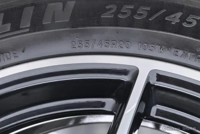 Mercedes-Benz GLC AMG 2022 Model AMG GLC 43 4MATIC – фото 10