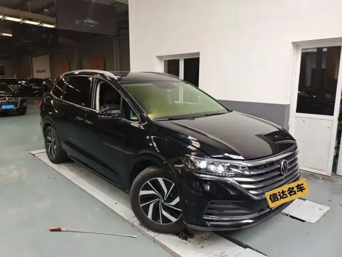 Viloran 2022 Model 380TSI Zun Drive Edition