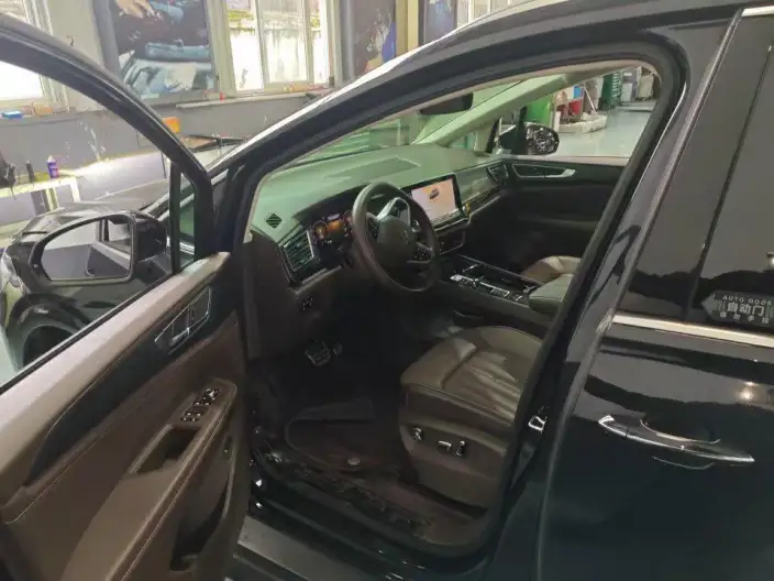 Viloran 2022 Model 380TSI Zun Drive Edition – фото 7