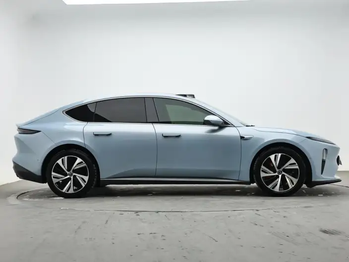 NIO ET5 2022 Model 75kWh – фото 8