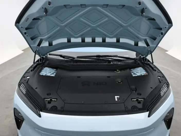 NIO ET5 2022 Model 75kWh – фото 10