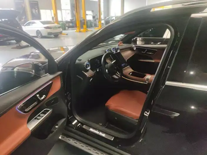 Mercedes-Benz GLC 2025 Model GLC 300 L 4MATIC Dynamic Model 5 seat – фото 7