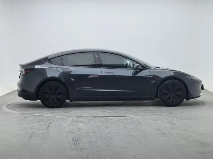 Model 3 2023 Model Rear-wheel drive version – фото 8