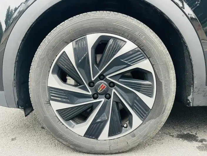 Hongqi HS7 PHEV 2024 Model 2.0T 4WD Flag Enjoy Edition 6 seat – фото 8