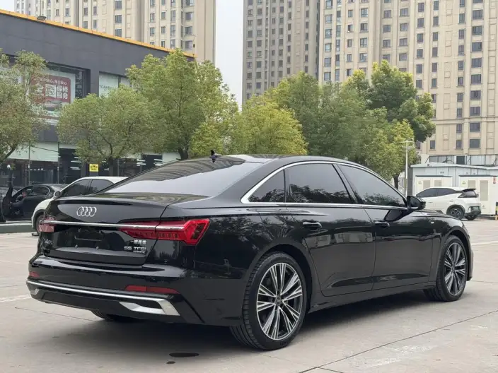 Audi A6L 2025 Model 55 TFSI quattro Flagship Dynamic Model – фото 6