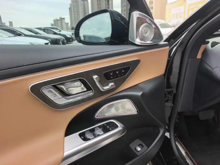 Mercedes-Benz E-Class 2025 Model E 300 L Luxury Model sedan – фото 6