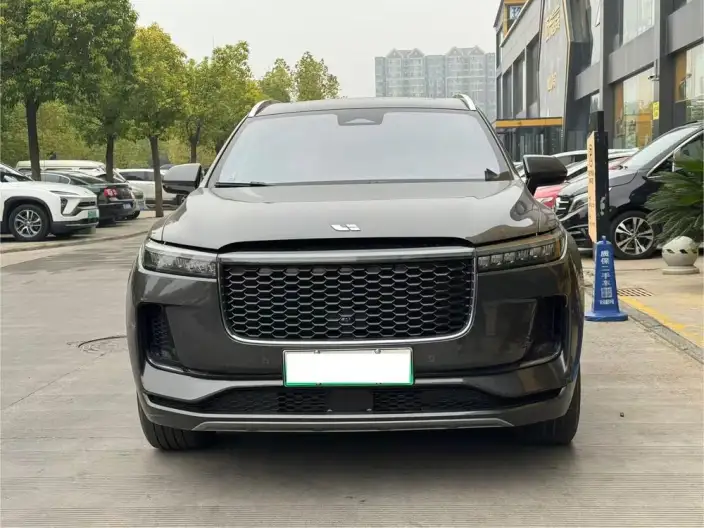 Li Auto ONE 2021 Model Extended Range 6 seat Edition – фото 2