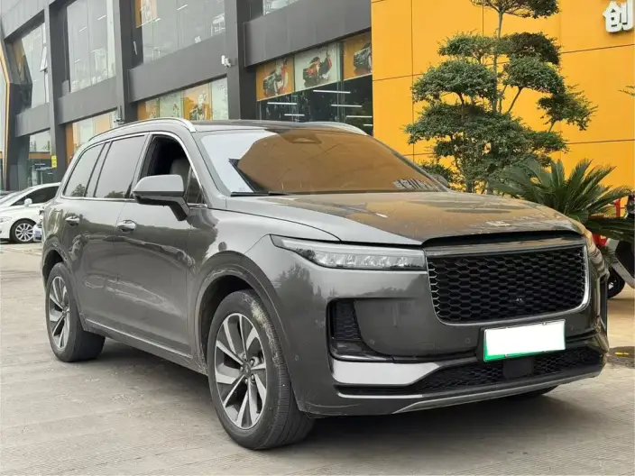 Li Auto ONE 2021 Model Extended Range 6 seat Edition – фото 3