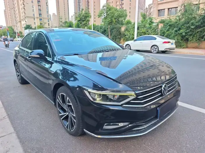 Volkswagen Magotan 2020 Model 330TSI DSG Luxury Model