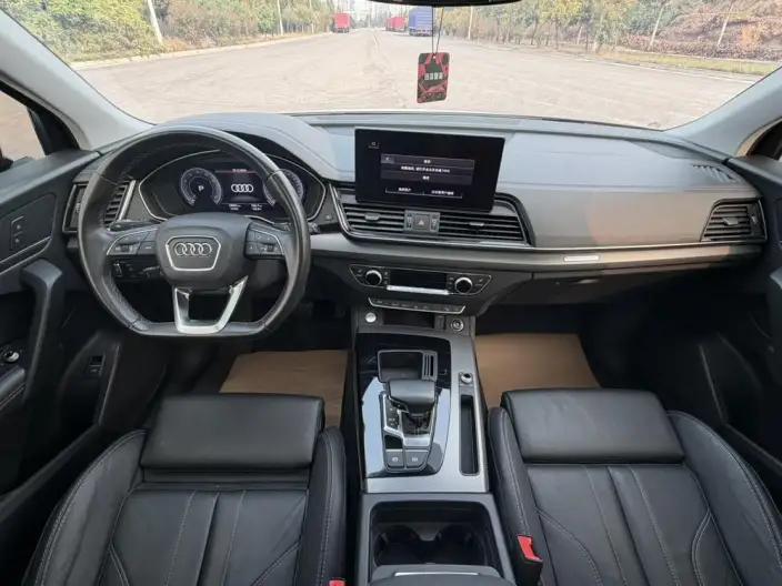 Audi Q5L 2022 Model Facelift 40T Luxury Dynamic Model – фото 8