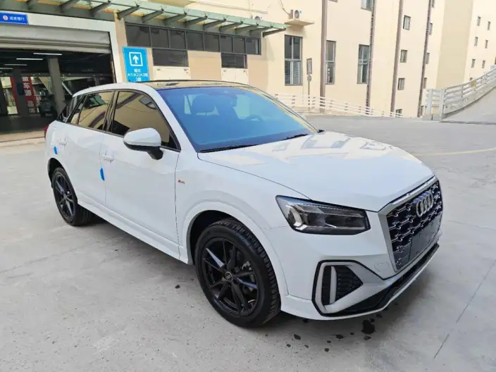 AUDI Q2L 2022 Model 35 TFSI Enterprising Dynamic Model