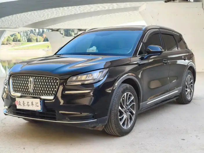 Lincoln Corsair 2022 Model 2.0T 2WD MONO Limited edition – фото 1