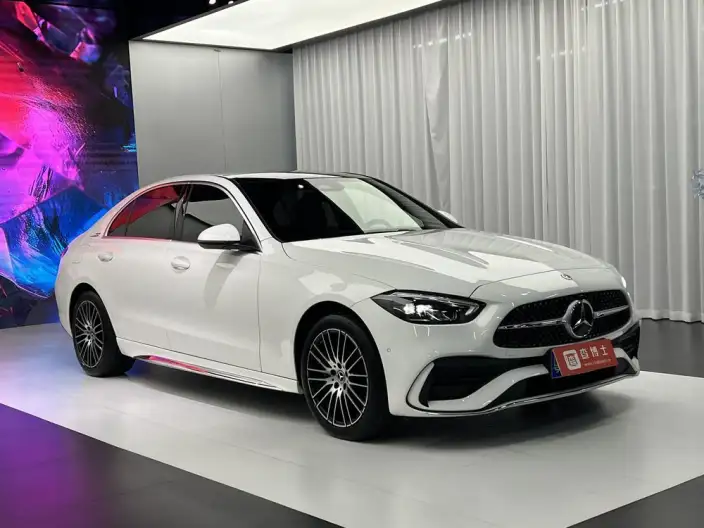 Mercedes-Benz C-Class 2022 Model C 260 L Sports Edition – фото 3