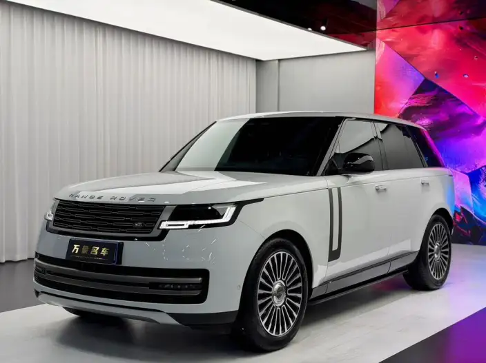 Range Rover 2023 Model 3.0 L6 360PS Shengshi Edition