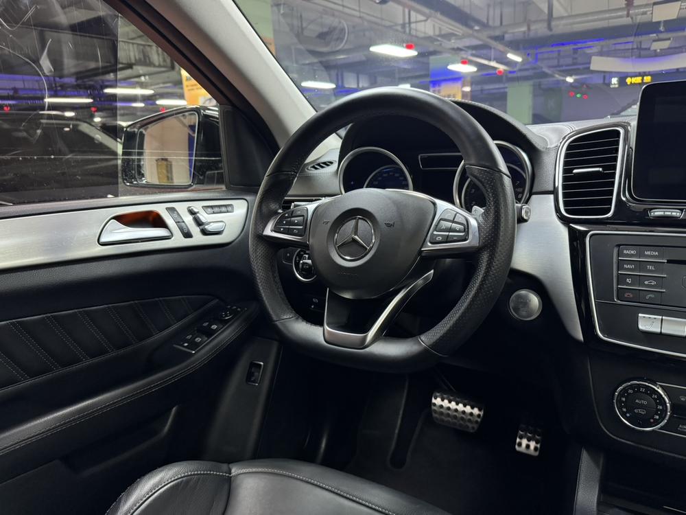 Mercedes-Benz GLE Coupe 2017 модификация GLE 450 AMG 4MATIC Jiao Stonic Внедорожник – фото 37