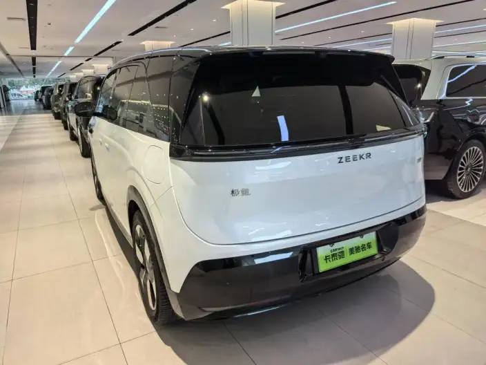 ZEEKR MIX 2025 Model 76kWh Smart Driving Edition