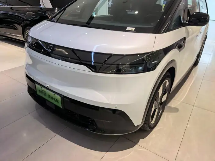 ZEEKR MIX 2025 Model 76kWh Smart Driving Edition