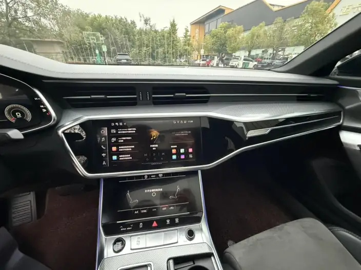 Audi A6L 2023 Model 40 TFSI Luxury Dynamic Model – фото 8
