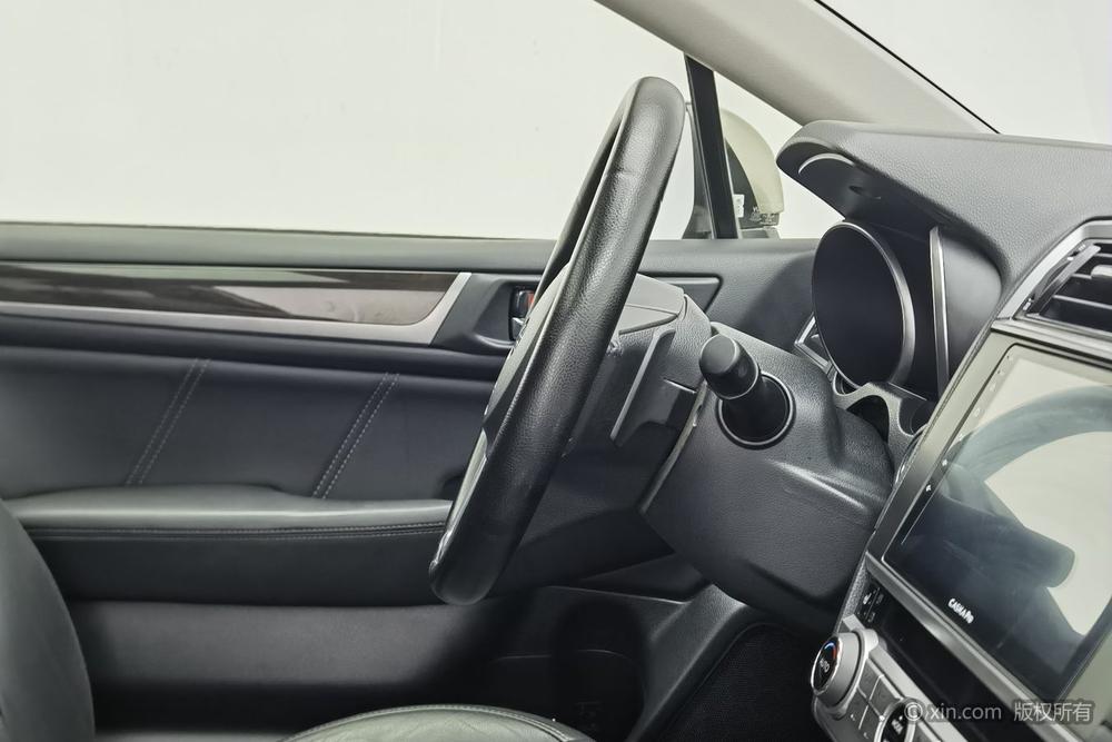 Subaru Outback 2016 модификация 2.5i Luxury Навигация Edition – фото 11