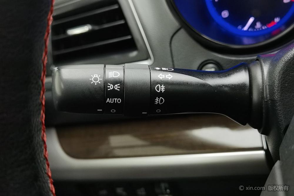 Subaru Outback 2016 модификация 2.5i Luxury Навигация Edition – фото 16