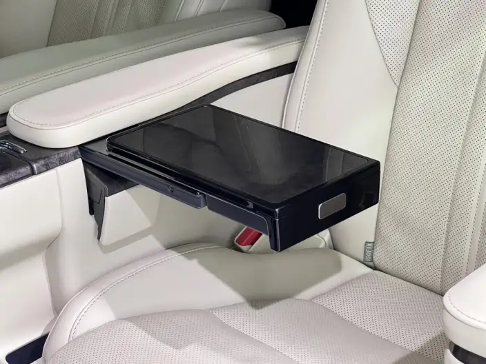 Vellfire 2022 Model Toyota Crown Hybrid Jin Shine Special Edition 2.5L HV Supreme Edition