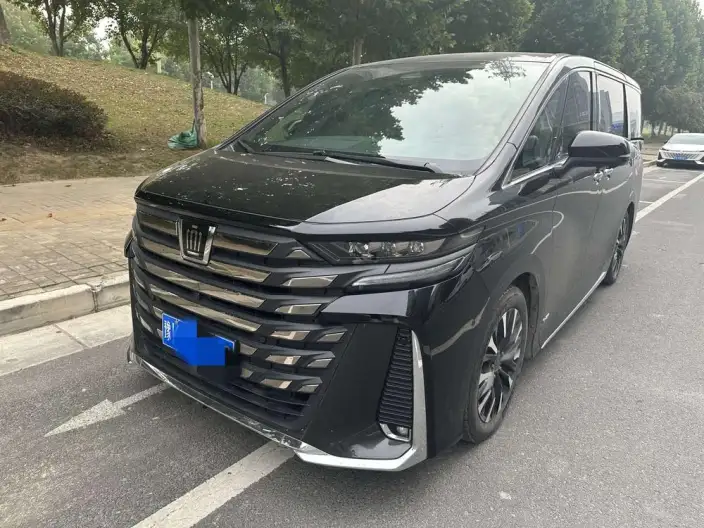 Vellfire 2023 Model Toyota Crown 2.5L Intelligent Hybrid 4WD Supreme Executive Edition
