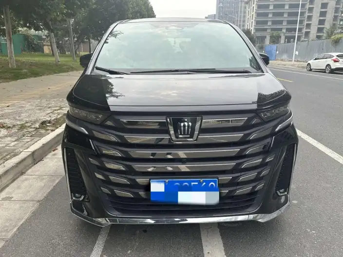 Vellfire 2023 Model Toyota Crown 2.5L Intelligent Hybrid 4WD Supreme Executive Edition